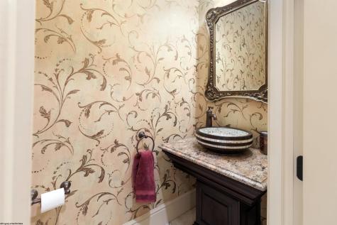 2006 Magnolia Drive Morgantown WV 26508