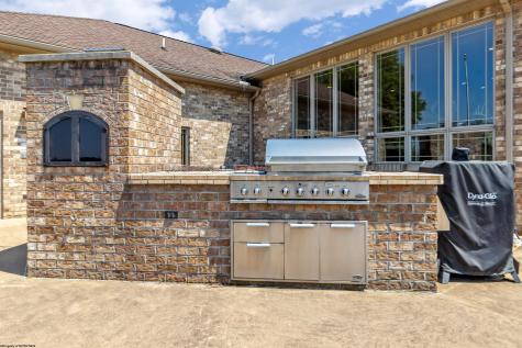 2006 Magnolia Drive Morgantown WV 26508