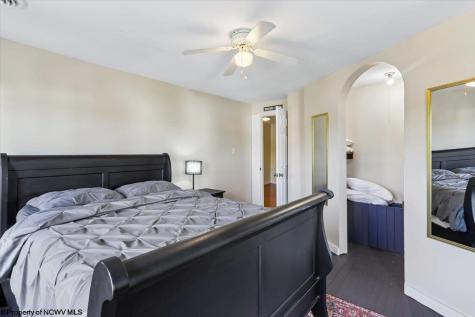 376 Fairfax Avenue Davis WV 26260