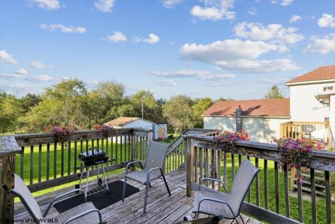 376 Fairfax Avenue Davis WV 26260