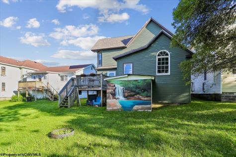 376 Fairfax Avenue Davis WV 26260