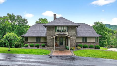 201 Westridge Drive Elkins WV 26241