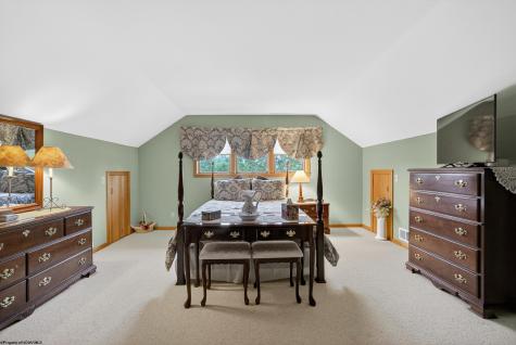 201 Westridge Drive Elkins WV 26241