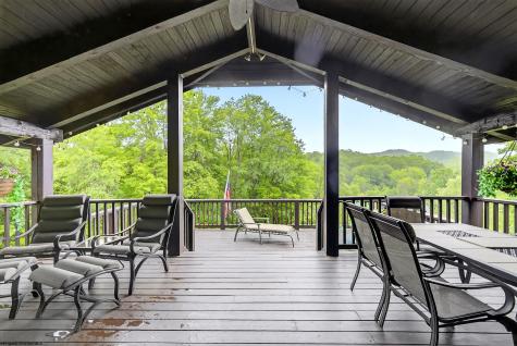 201 Westridge Drive Elkins WV 26241
