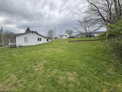 245 Riverside Drive Weston WV 26452