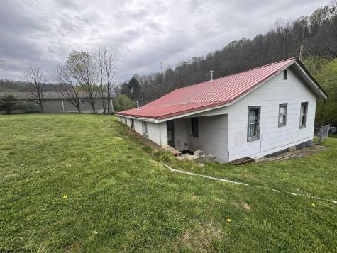 245 Riverside Drive Weston WV 26452