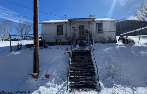 245 Riverside Drive Weston WV 26452