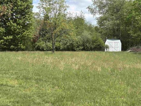 62 Grayfield Street Worthington WV 26591