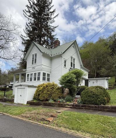 97 S High Street Philippi WV 26416