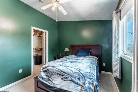 782 Briarwood Street Morgantown WV 26505