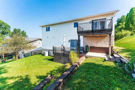 782 Briarwood Street Morgantown WV 26505