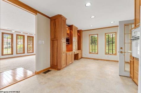 1503 Pattam Trail Fairmont WV 26554