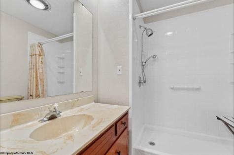 1503 Pattam Trail Fairmont WV 26554