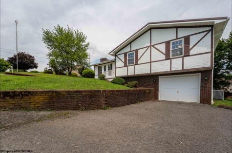 1503 Pattam Trail Fairmont WV 26554