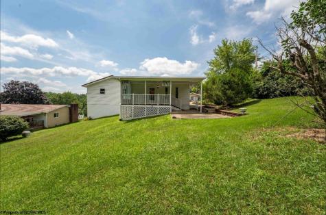 1503 Pattam Trail Fairmont WV 26554
