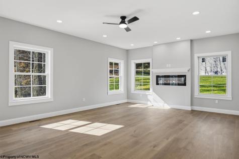 201 Sabre Court Morgantown WV 26508
