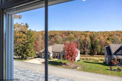 201 Sabre Court Morgantown WV 26508