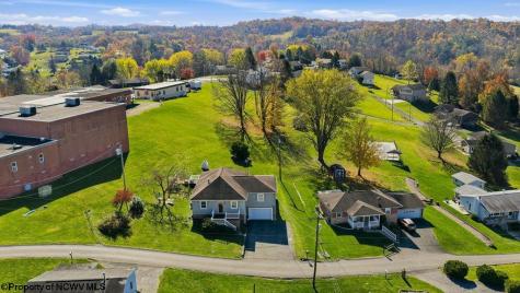 15 Garnet Lane White Hall WV 26554