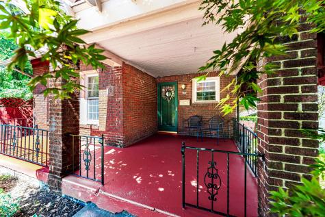 206 Waitman Street Morgantown WV 26501