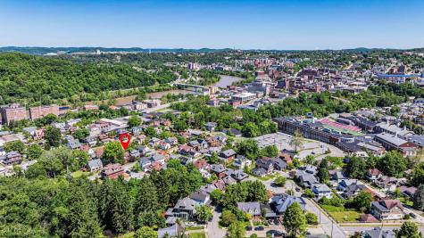 206 Waitman Street Morgantown WV 26501