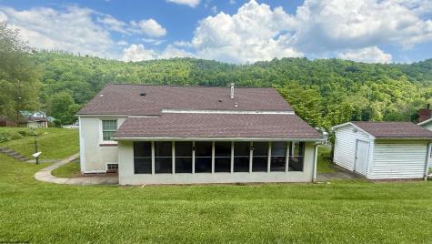660 Upper Beech Street Grafton WV 26354