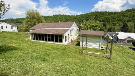 660 Upper Beech Street Grafton WV 26354