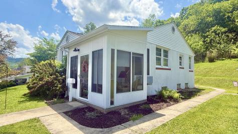 660 Upper Beech Street Grafton WV 26354