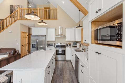 134 Day Lily Circle Terra Alta WV 26764