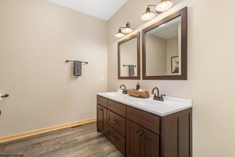 134 Day Lily Circle Terra Alta WV 26764