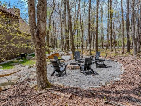 134 Day Lily Circle Terra Alta WV 26764