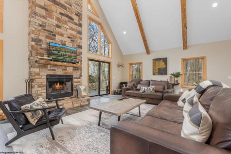134 Day Lily Circle Terra Alta WV 26764