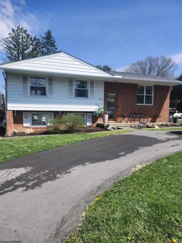 1296 Jacobs Drive Morgantown WV 26505