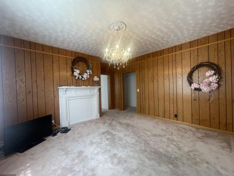 146 Barbour Street Buckhannon WV 26201-2350