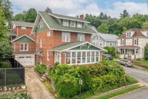 46 Maple Avenue Morgantown WV 26505