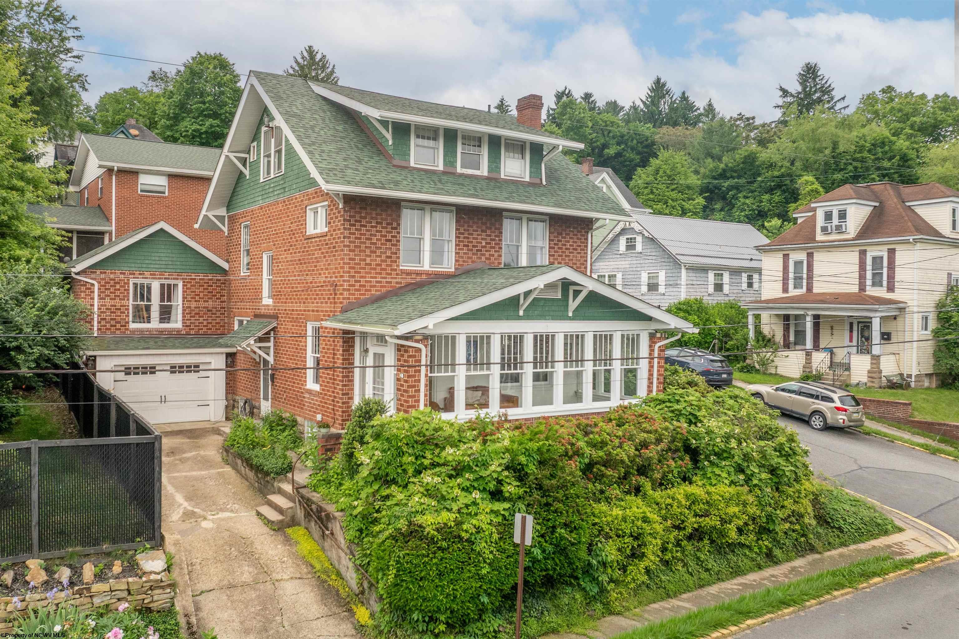46 Maple Avenue Morgantown WV 26505