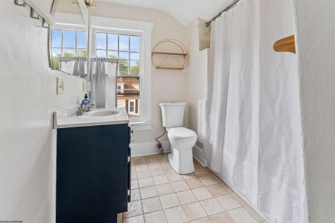 46 Maple Avenue Morgantown WV 26505