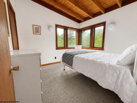 106 Manor Road Davis WV 26260