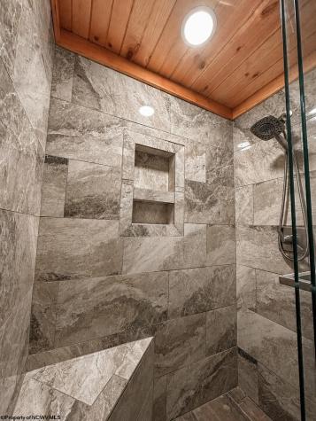 106 Manor Road Davis WV 26260