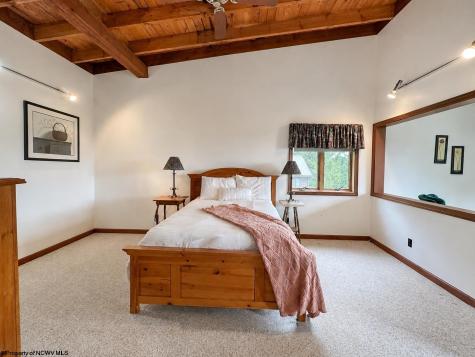 106 Manor Road Davis WV 26260