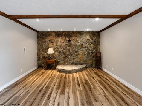 106 Manor Road Davis WV 26260