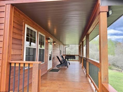 310 Hawthorne Point Dryfork WV 26263