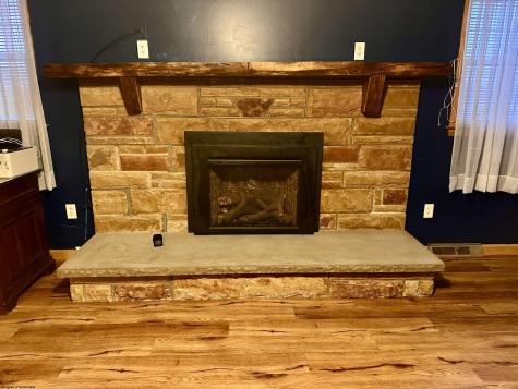 25 Mcknight Drive Buckhannon WV 26201