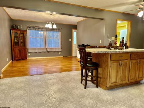 25 Mcknight Drive Buckhannon WV 26201