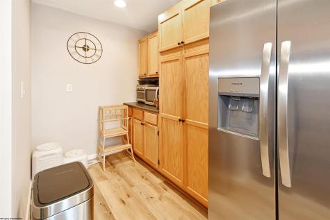 367 Broadway Avenue Star City WV 26505