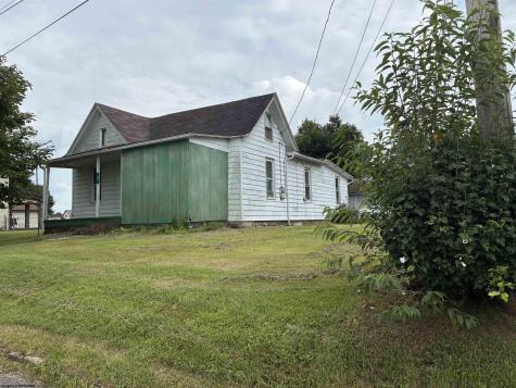 77 Grace Avenue Masontown WV 26542