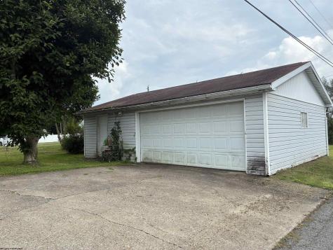 77 Grace Avenue Masontown WV 26542