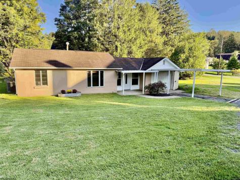 1617 Pleasant Valley Road Pleasant Valley WV 26554