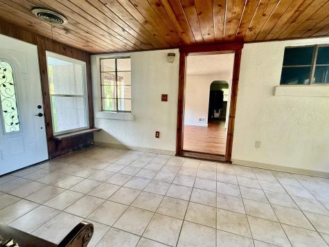 1617 Pleasant Valley Road Pleasant Valley WV 26554