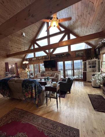 717 Lakeview Drive Horner WV 26372