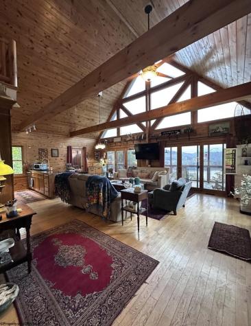 717 Lakeview Drive Horner WV 26372